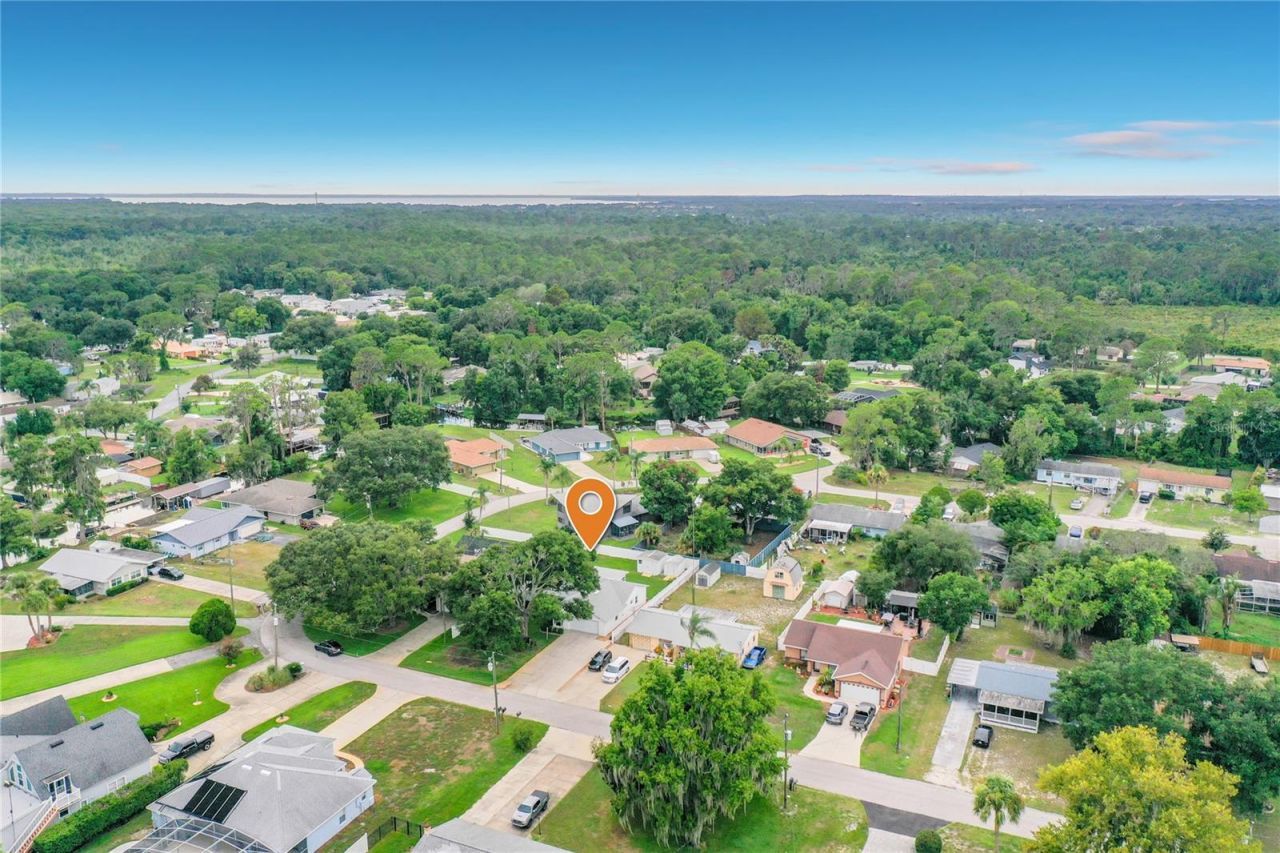 33909 Linda Lane, Leesburg, FL 34788 Photo