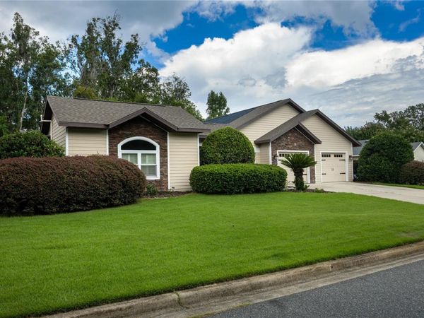 10570 NW 25TH LANE , GAINESVILLE, FL 32606