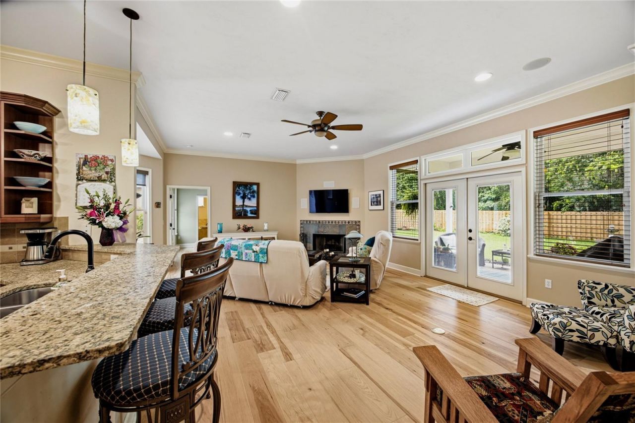 10570 NW 25th Lane, Gainesville, FL 32606 Photo