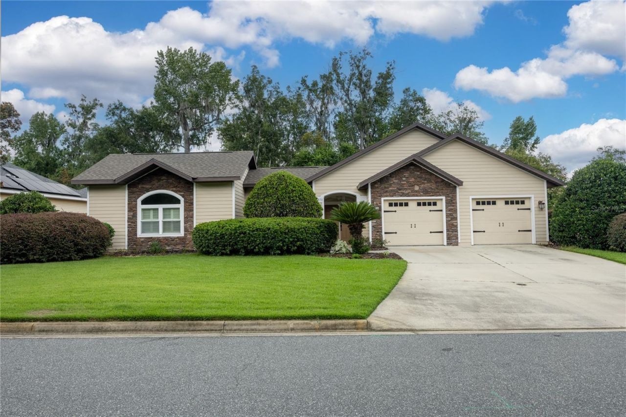 10570 NW 25th Lane, Gainesville, FL 32606 Photo
