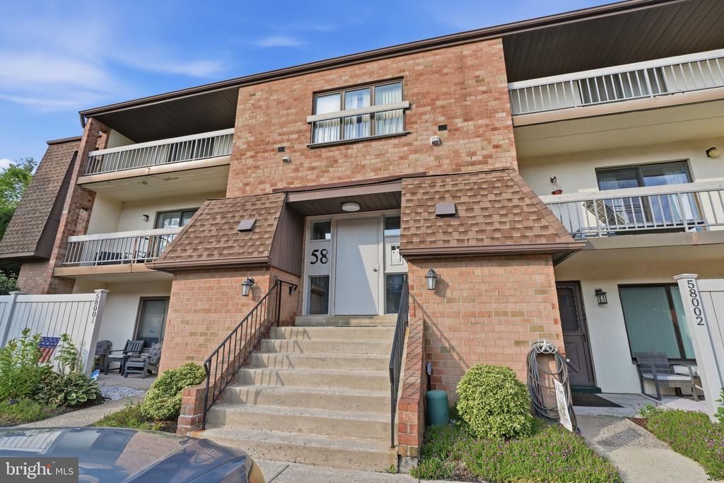 58102 DELAIRE LANDING ROAD , PHILADELPHIA, PA 19114