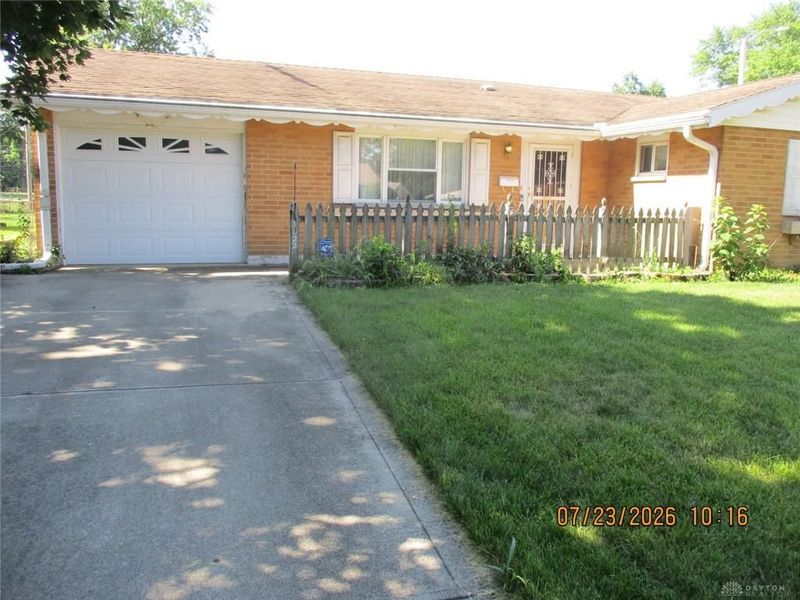 1022 Mayfield Drive, Troy, OH 45373 Photo 1