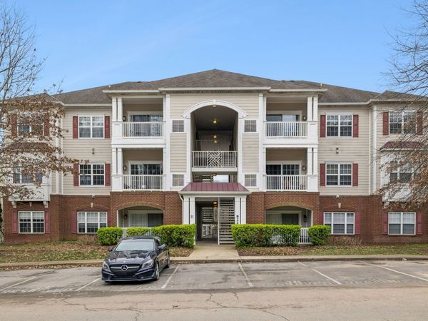 8221 Lenox Creekside Dr , Unit B12, Antioch, TN 37013