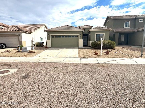 803 W SAINT ANNE Avenue, Phoenix, AZ 85041