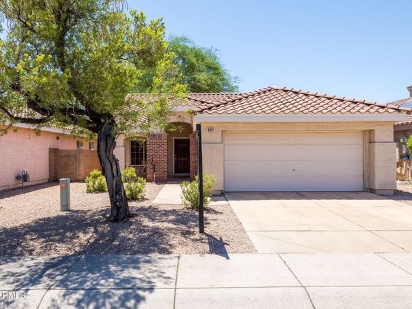 3231 E MENADOTA Drive, Phoenix, AZ 85050