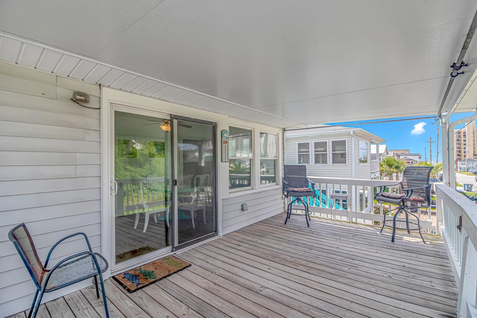 1525 Havens Dr.  Photo 24
