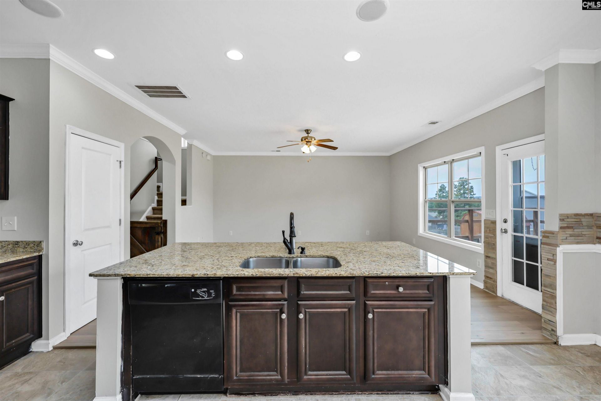 335 Riglaw Circle Photo 13