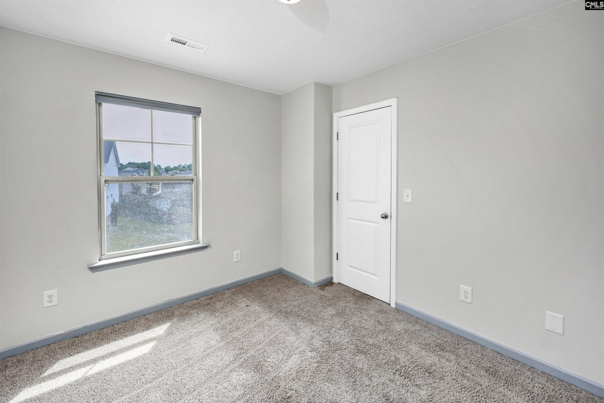 335 Riglaw Circle Photo 32