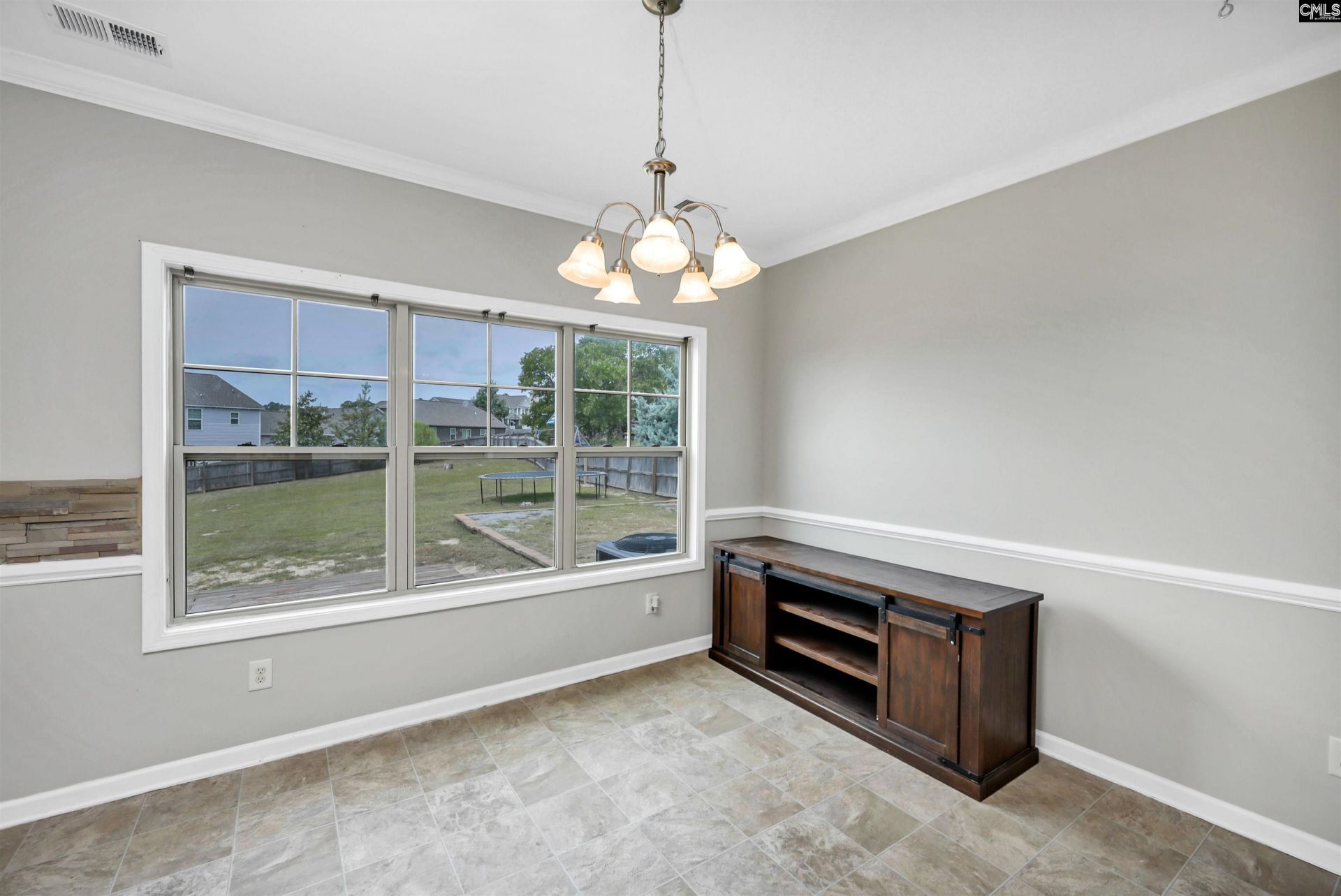 335 Riglaw Circle  Photo 8