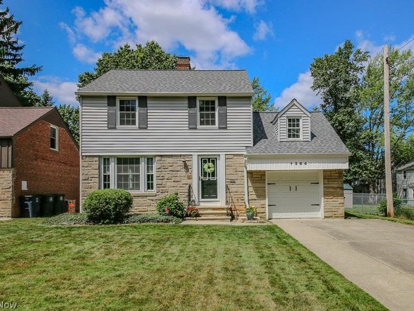 1364 Clearview Road , Lyndhurst, OH 44124