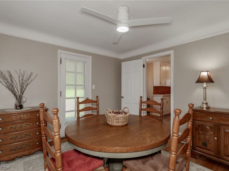 1364 Clearview Road , Lyndhurst, OH 44124 Photo 11
