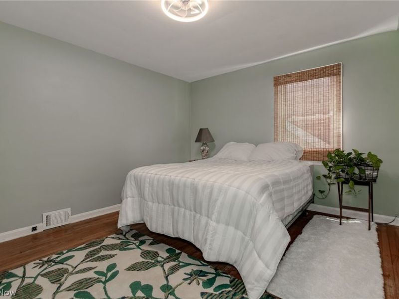 1364 Clearview Road , Lyndhurst, OH 44124 Photo 22