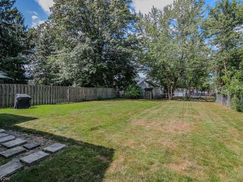 1364 Clearview Road , Lyndhurst, OH 44124 Photo 37