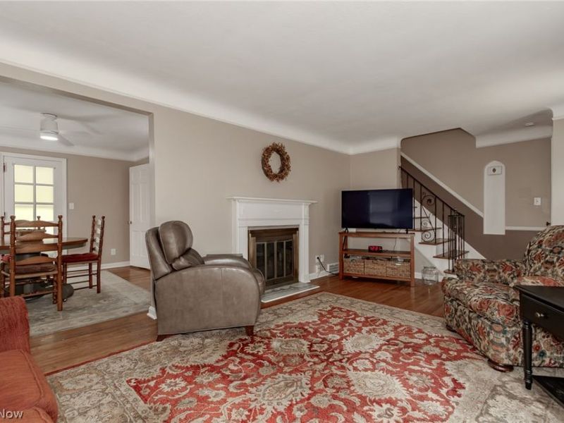 1364 Clearview Road , Lyndhurst, OH 44124 Photo 8