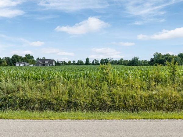 Old Mill Road , Spencer, OH 44275