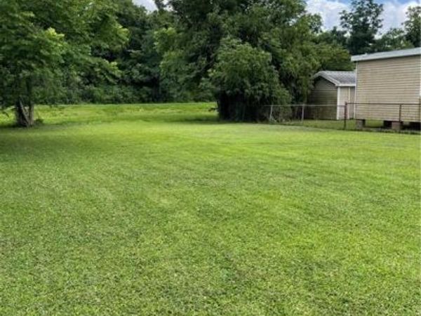 519 CENTER Street , Arabi, LA 70032