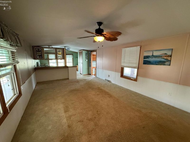 49 S Bass Dr, Marblehead, OH 43440 Photo 6