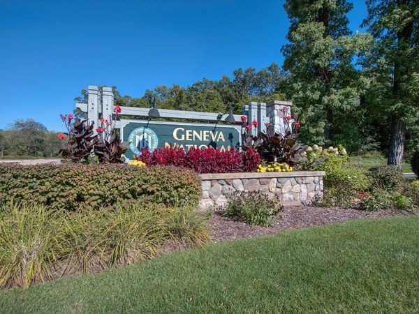 420 Hunt Club Way, Unit 61-04, Geneva, WI 53147