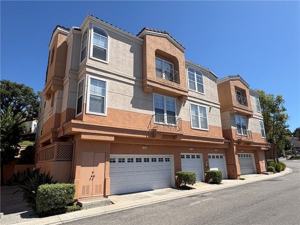 1028 S Rossano Way, Anaheim Hills, CA 92808