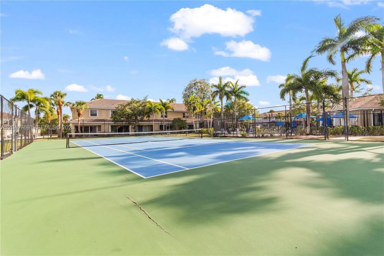 340 SW 121st Ter , Unit 340, Pembroke Pines, FL 33025 Photo