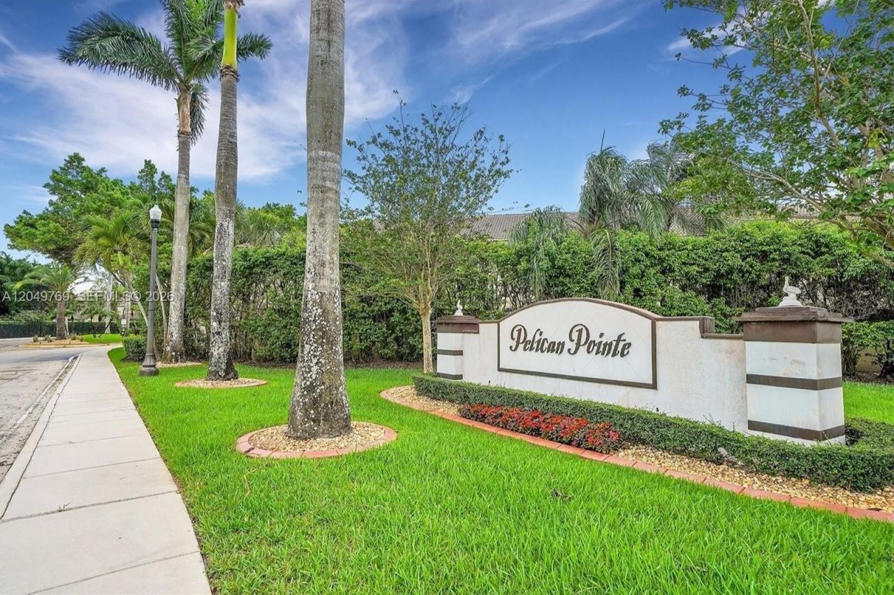 340 SW 121st Ter , Unit 340, Pembroke Pines, FL 33025 Photo