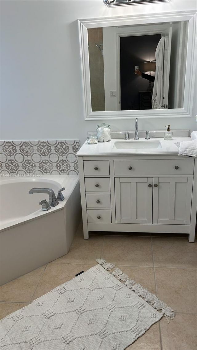 10705 NW 75th Ter, Unit 10705, Doral, FL 33178 Photo