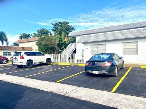 6201 SW 37 CT , Unit 1A, Davie, FL 33314