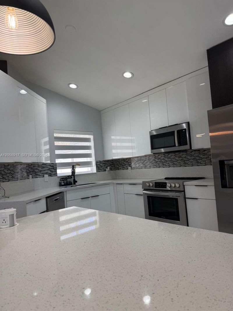 1970 NW 178th Ter, Unit 1, Pembroke Pines, FL 33029 Photo