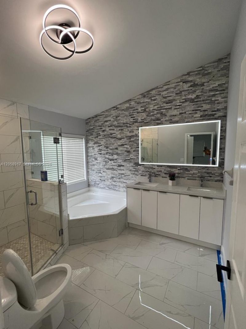 1970 NW 178th Ter, Unit 1, Pembroke Pines, FL 33029 Photo