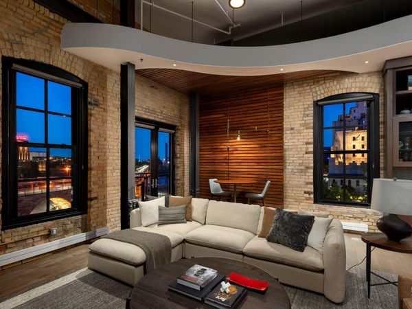 117 Portland Avenue, Unit 302, Minneapolis, MN 55401