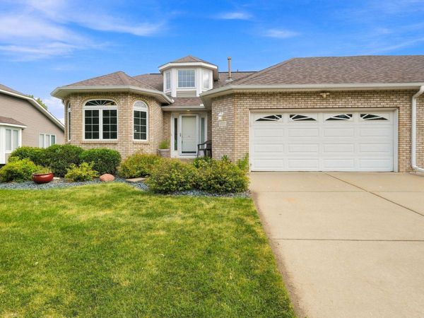 2820 Linden Drive, New Brighton, MN 55112