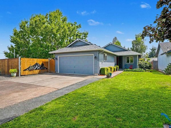 1002 S 37th Av, Albany, OR 97321