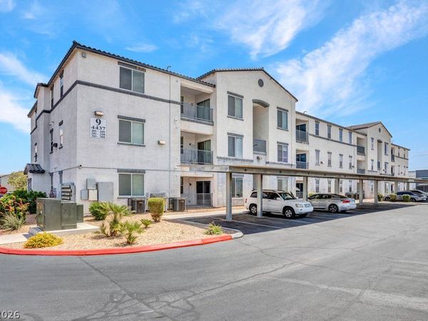 4437 Dover Straight Street, Unit 301, Las Vegas, NV 89115