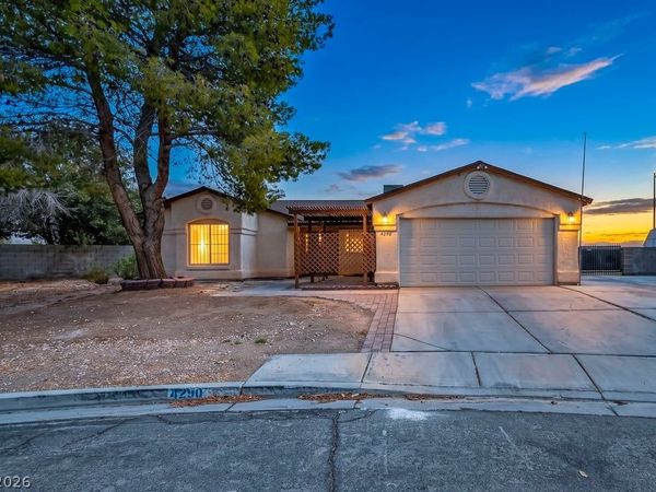 4290 Ripple River Avenue, Las Vegas, NV 89115