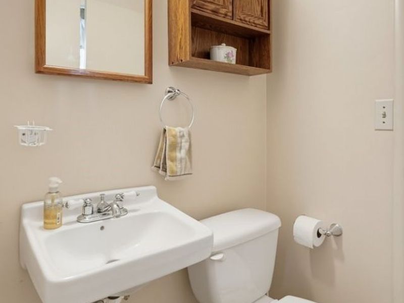 6326 Strathallan Drive, Bedford Heights, OH 44146 Photo 20
