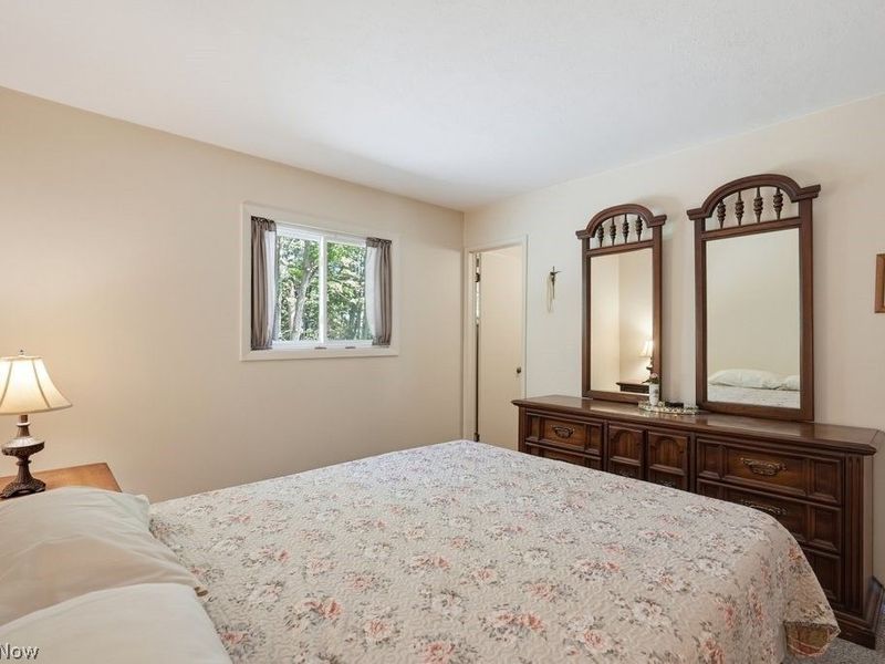 6326 Strathallan Drive, Bedford Heights, OH 44146 Photo 23