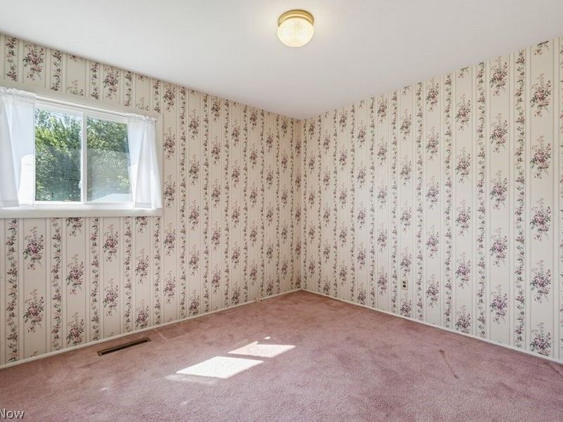 6326 Strathallan Drive, Bedford Heights, OH 44146 Photo 27