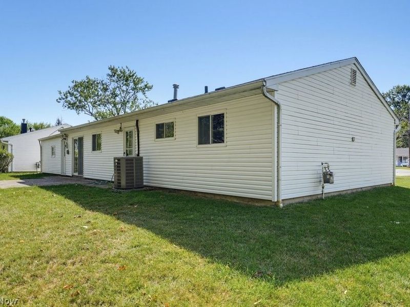 6326 Strathallan Drive, Bedford Heights, OH 44146 Photo 33