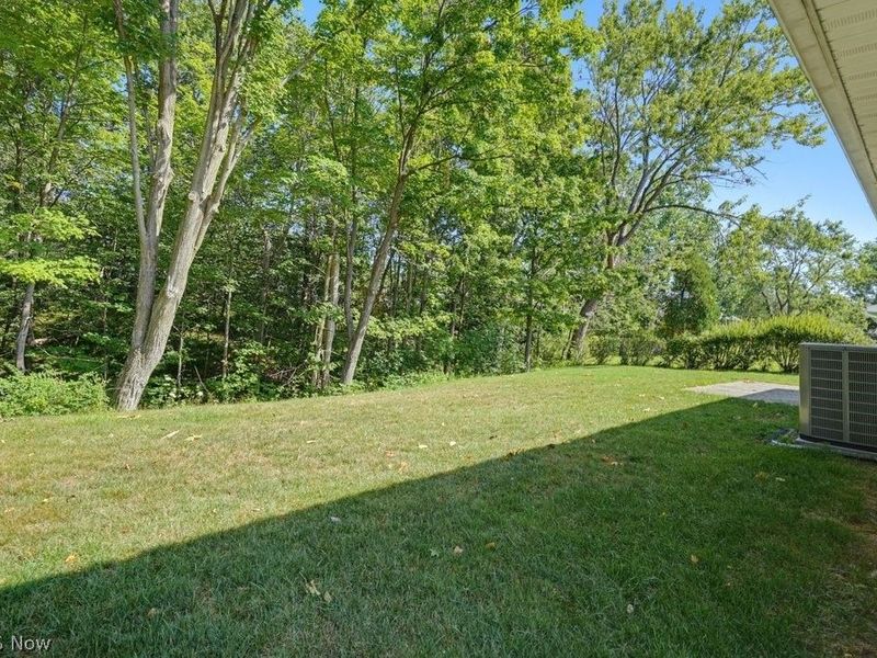 6326 Strathallan Drive, Bedford Heights, OH 44146 Photo 36