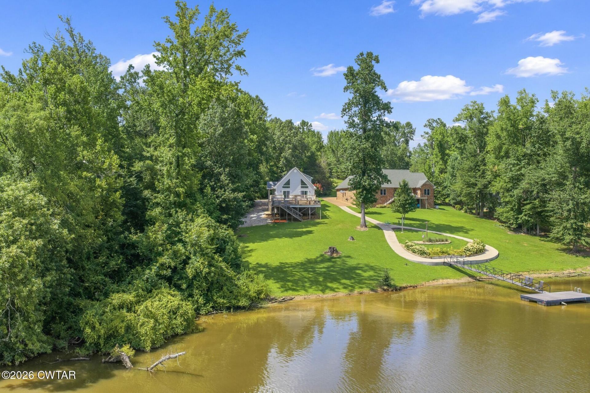 247 Featherfoot Pkwy Loop Parsons, TN 38363