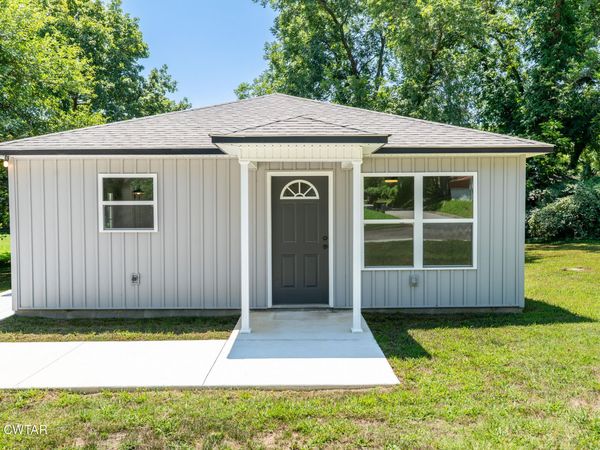 401 Parks Street , Newbern, TN 38059