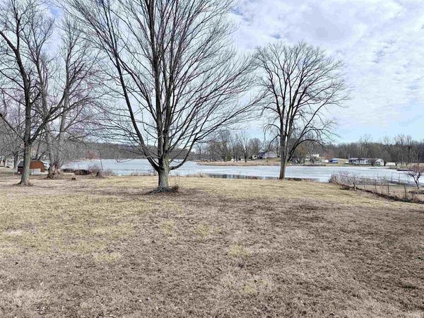 W Northshore Drive, Columbia City, IN 46725