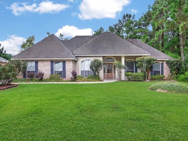 1141 AVENUE DU CHATEAU, Covington, LA 70433