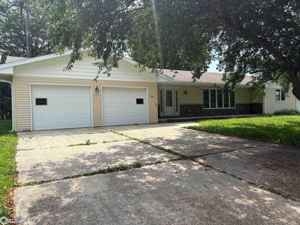 503 S Akir Street, Latimer, IA 50452
