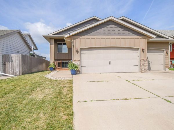 4413 S Tribbey Trl, Sioux Falls, SD 57106