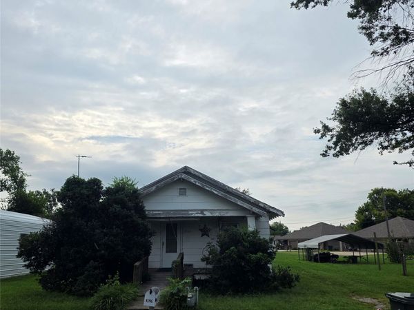 324 S Wewoka Avenue S, Unit 324, Claremore, OK 74017