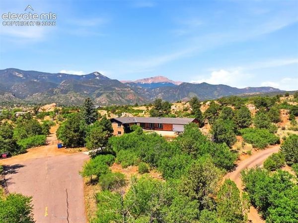 6 Las Piedras Escondidas , Colorado Springs, CO 80904