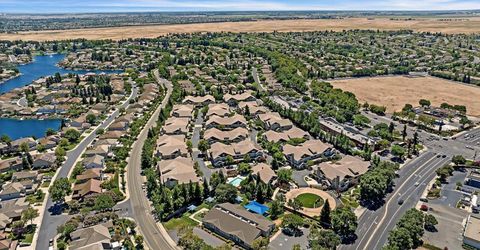 2882 Brighton Beach Way #44, Unit 44, Elk Grove, CA 95758 Photo