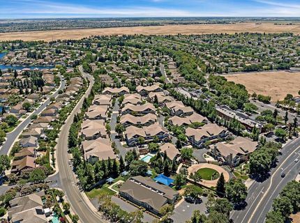 2882 Brighton Beach Way #44, Unit 44, Elk Grove, CA 95758 Photo