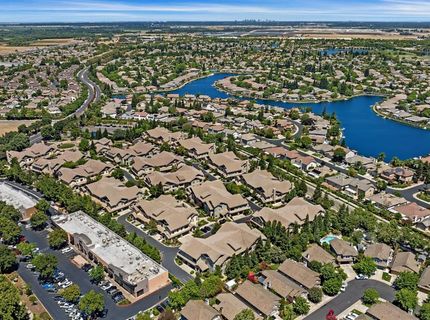 2882 Brighton Beach Way #44, Unit 44, Elk Grove, CA 95758 Photo